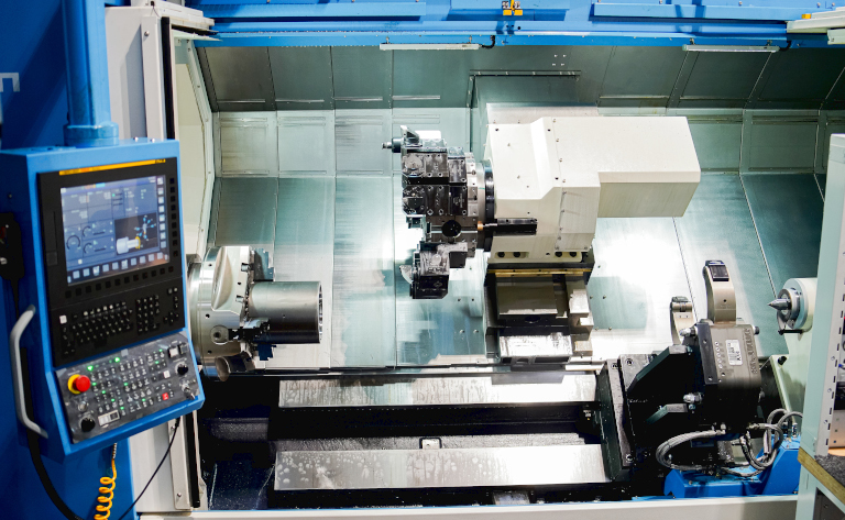 Hwacheon Hi-TECH 650BL Drehmaschine